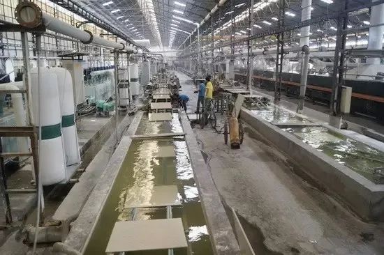 陶瓷廠廢氣惡臭讓人苦不堪言，Dejing的凈?除臭劑幫助企業(yè)達標排放！.jpg