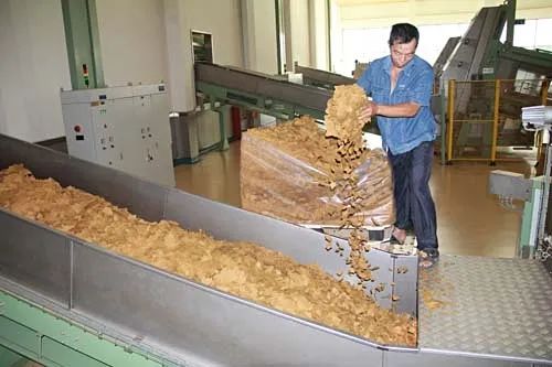煙草加工異味廢氣危害大，快速除臭就用Dejing的凈除臭劑！.jpg